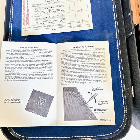 AUTOHARP BY OSCAR SCHMIDT WITH CARRYING CASE BH MODEL - Picture 14 of 16